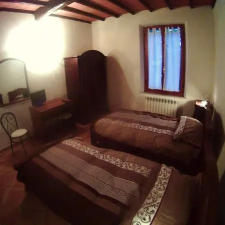 לינה וארוחת בוקר Casa Cecchi