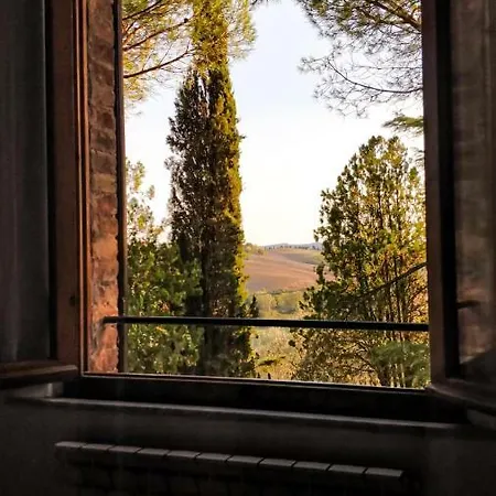 לינה וארוחת בוקר Casa Cecchi 3*